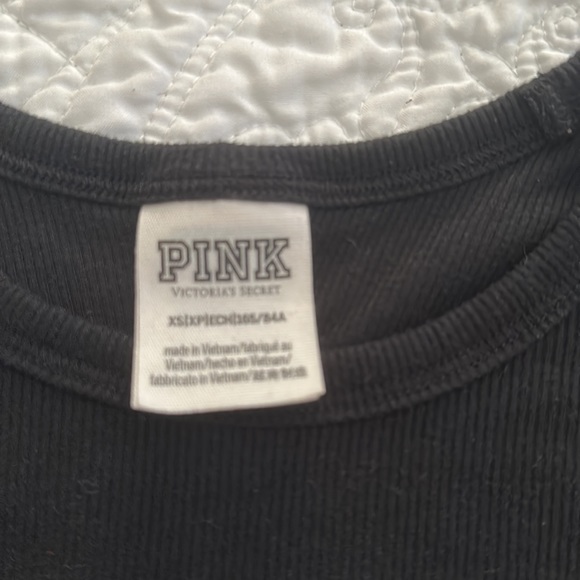 Top - Picture 2 of 2